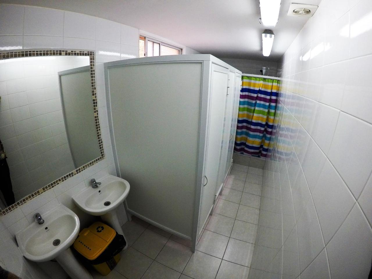 ヴァルパライソ Planeta Lindoホステル エクステリア 写真